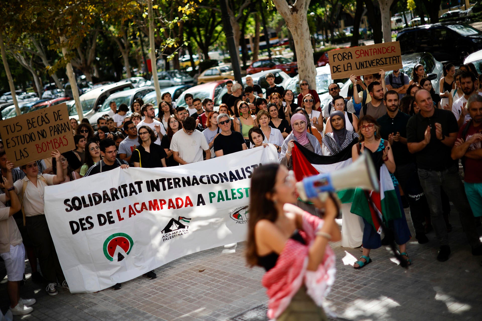 30 colectivos sociales se han sumado en València a la huelga general convocada por la situación en Gaza 30 colectivos sociales se han sumado en València a la huelga general convocada por la situación en Gaza