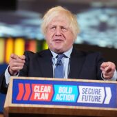 Boris Johnson confiesa que pensó en "invadir" Países Bajos para quitarles vacunas del Covid-19