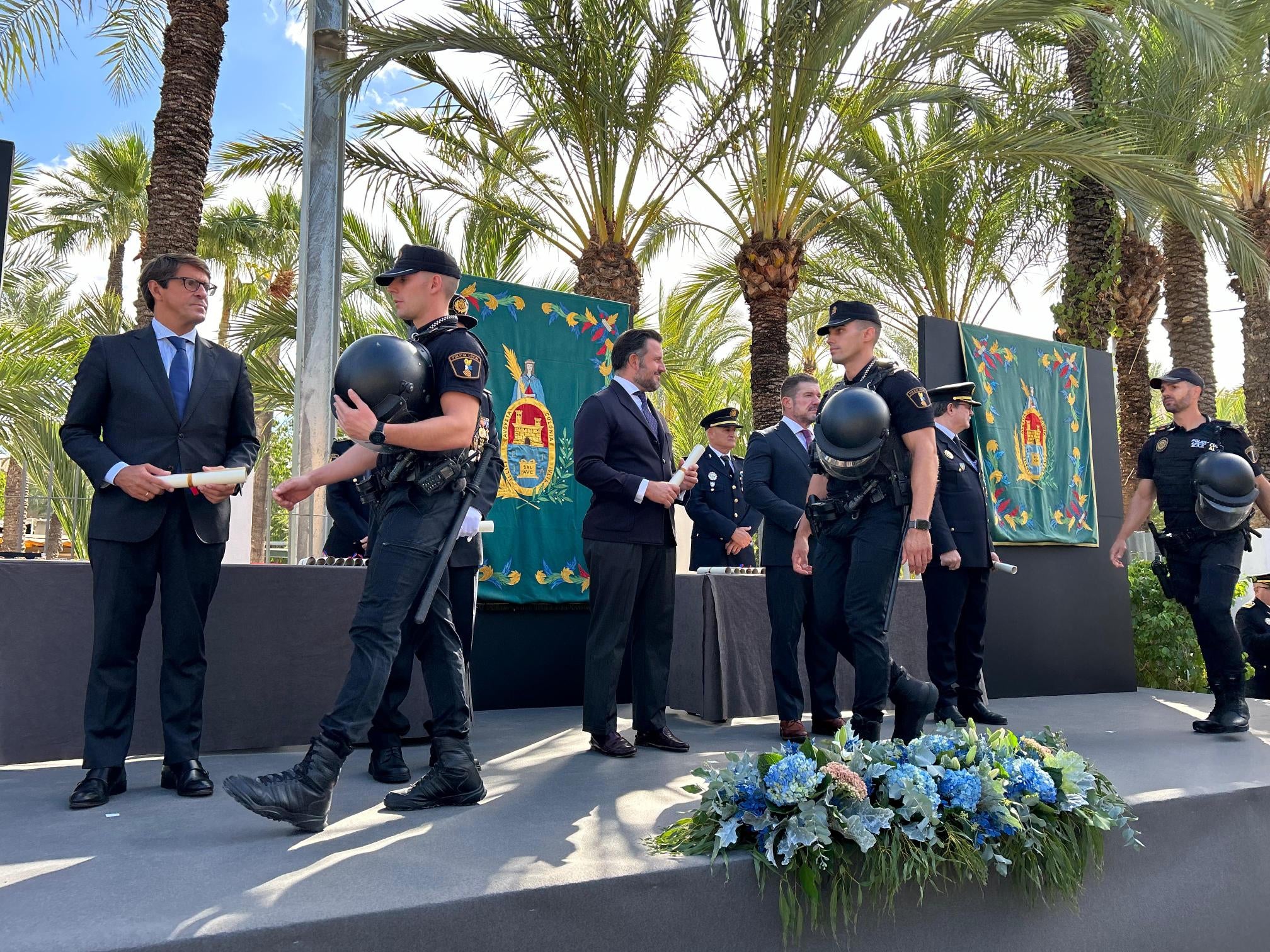 El alcalde de Elche anuncia un plan director para la compra de recursos materiales para la Policía Local El alcalde de Elche anuncia un plan director para la compra de recursos materiales para la Policía Local
