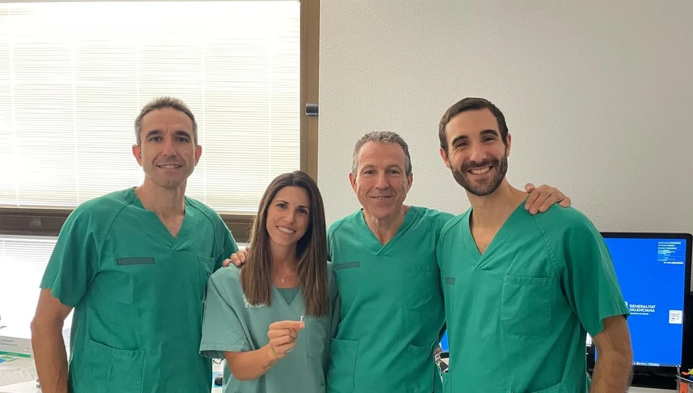 Equipo médico de la unidad de Electrofisiología del Servicio de Cardiología del Hospital General Universitario de Elche. Equipo médico de la unidad de Electrofisiología del Servicio de Cardiología del Hospital General Universitario de Elche.