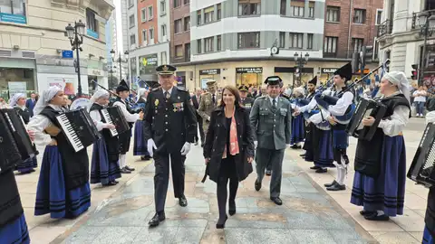Luis Carlos Espino y Adriana Lastra. Luis Carlos Espino y Adriana Lastra