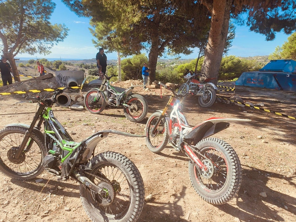 50 pilotos en el Campeonato de Trial de la Comunidad Valenciana en Villajoyosa 50 pilotos en el Campeonato de Trial de la Comunidad Valenciana en Villajoyosa