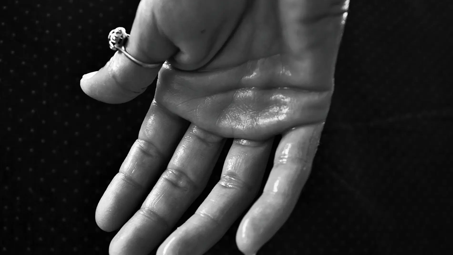 Qué es la hiperhidrosis nocturna: síntomas y por qué supone un problema al dormir Qué es la hiperhidrosis nocturna: síntomas y por qué supone un problema al dormir