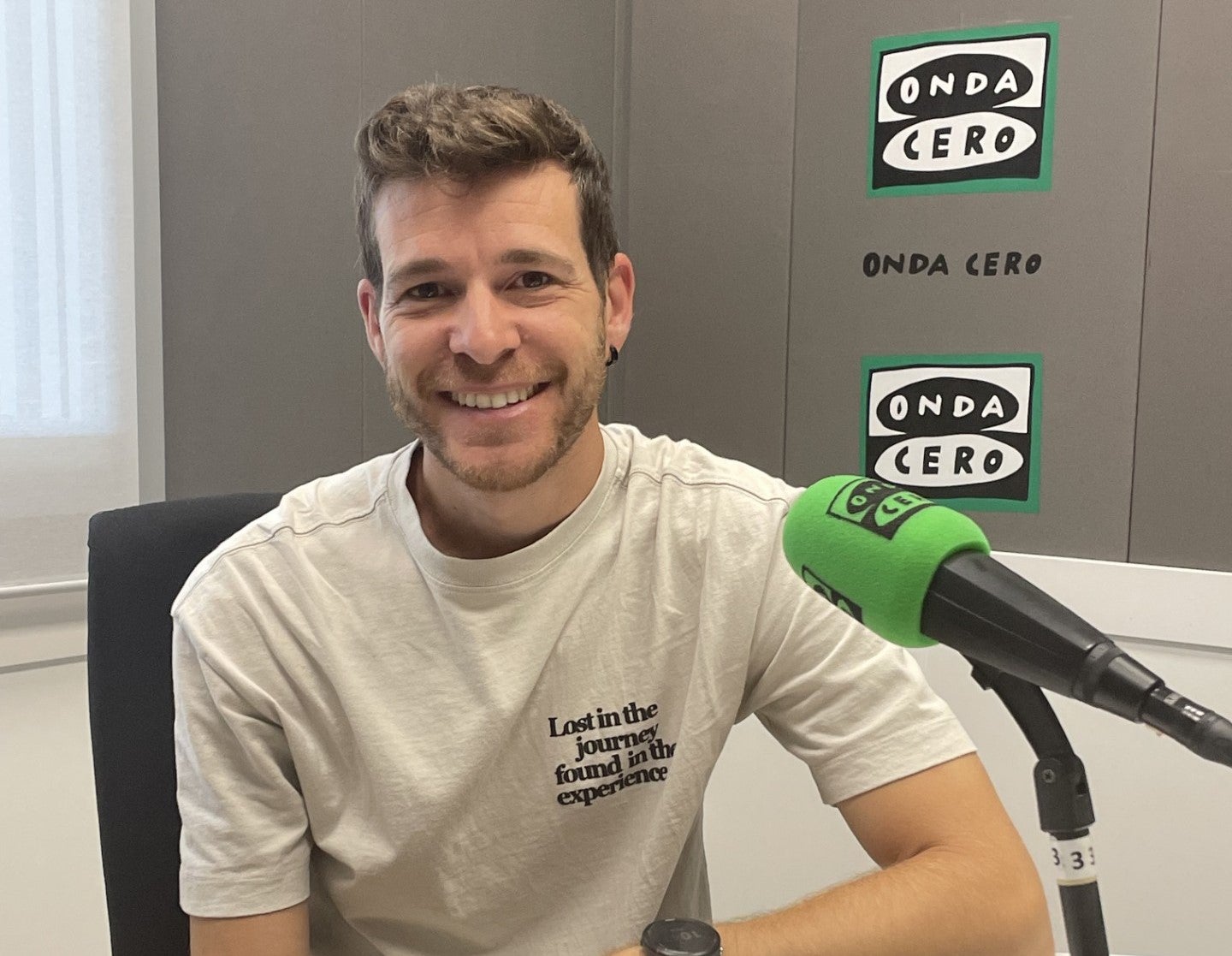 Fran Mercader nos invita a descubrir su libro 'Cuevas de Alicante' Fran Mercader nos invita a descubrir su libro 'Cuevas de Alicante'