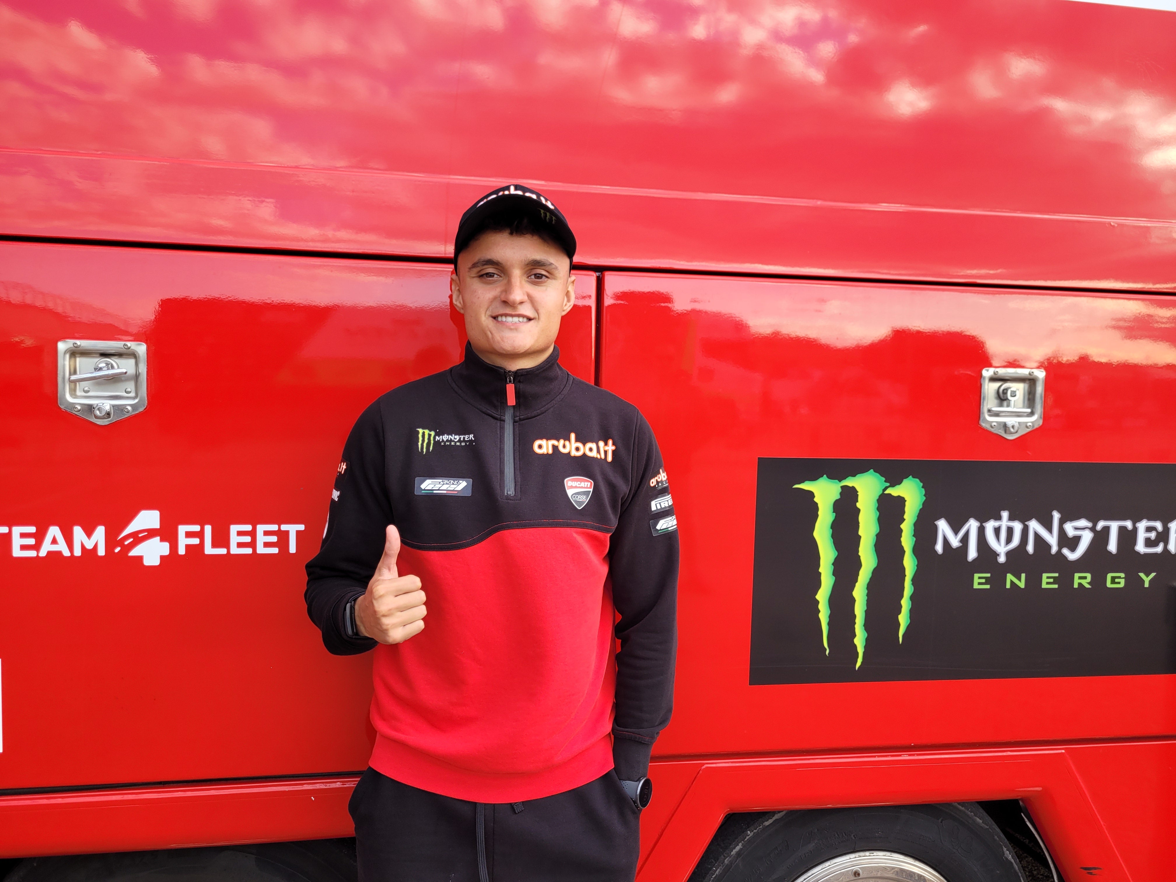 Adrián Huertas: "Este año contamos con todo para ser Campeón del Mundo" Adrián Huertas: "Este año contamos con todo para ser Campeón del Mundo"