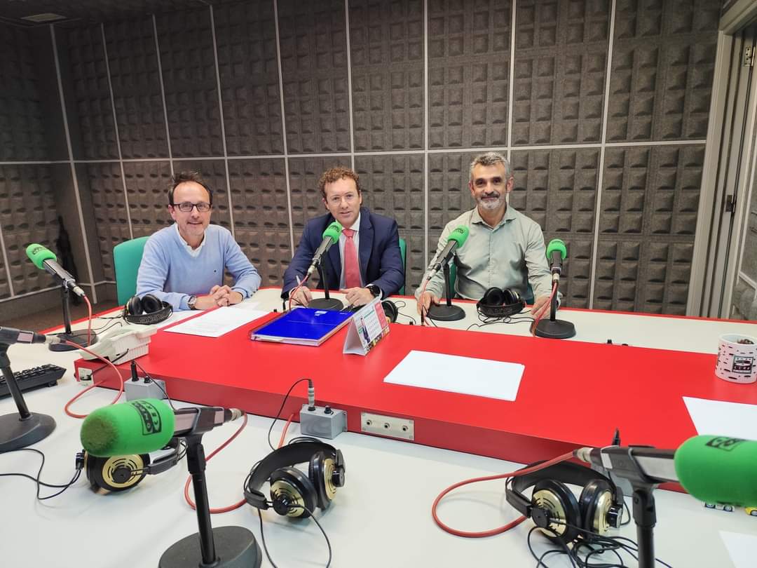 Hoteleros compostelanos piden mayor control sobre los excursionistas Hoteleros compostelanos piden mayor control sobre los excursionistas