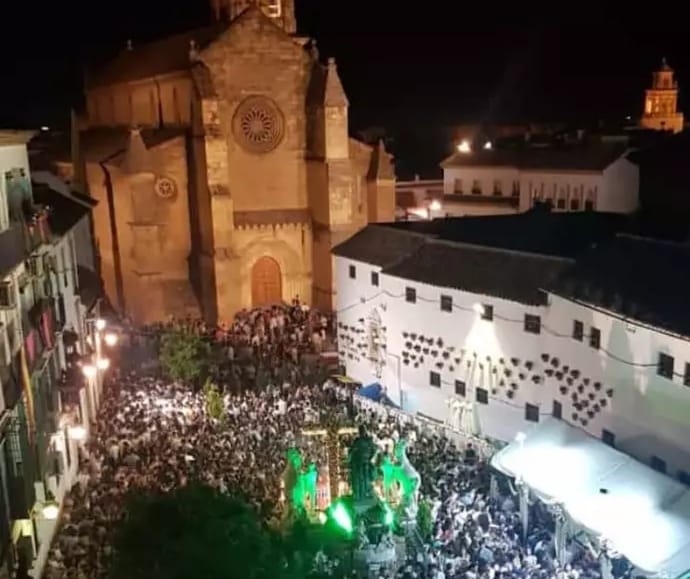 Las verbenas populares dejarán de celebrarse en el centro y casco histórico Las verbenas populares dejarán de celebrarse en el centro y casco histórico