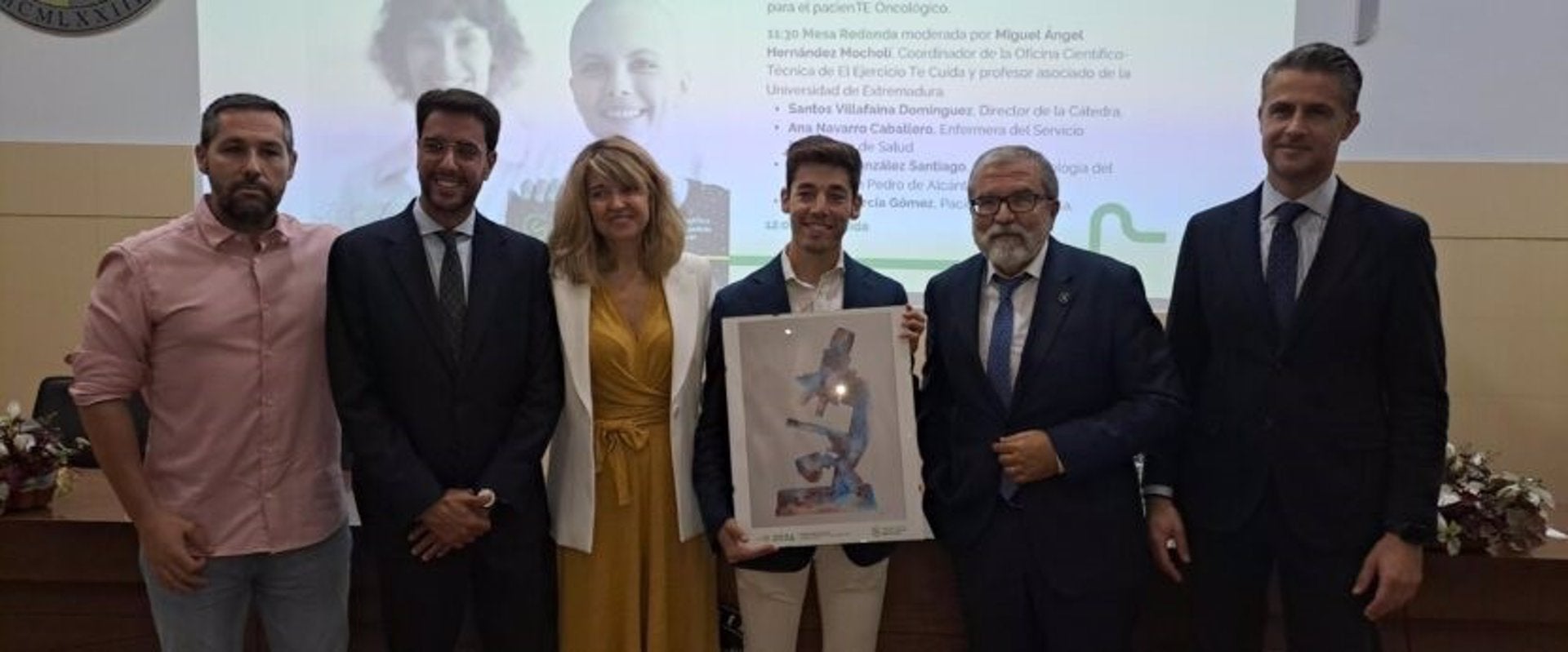 La AECC de Cáceres y la UEx presentan la Cátedra Prometeo para mejorar la asistencia a los pacientes y familiares La AECC de Cáceres y la UEx presentan la Cátedra Prometeo para mejorar la asistencia a los pacientes y familiares