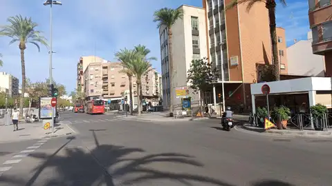 Avenida de la Libertad de Elche. Avenida de la Libertad de Elche.