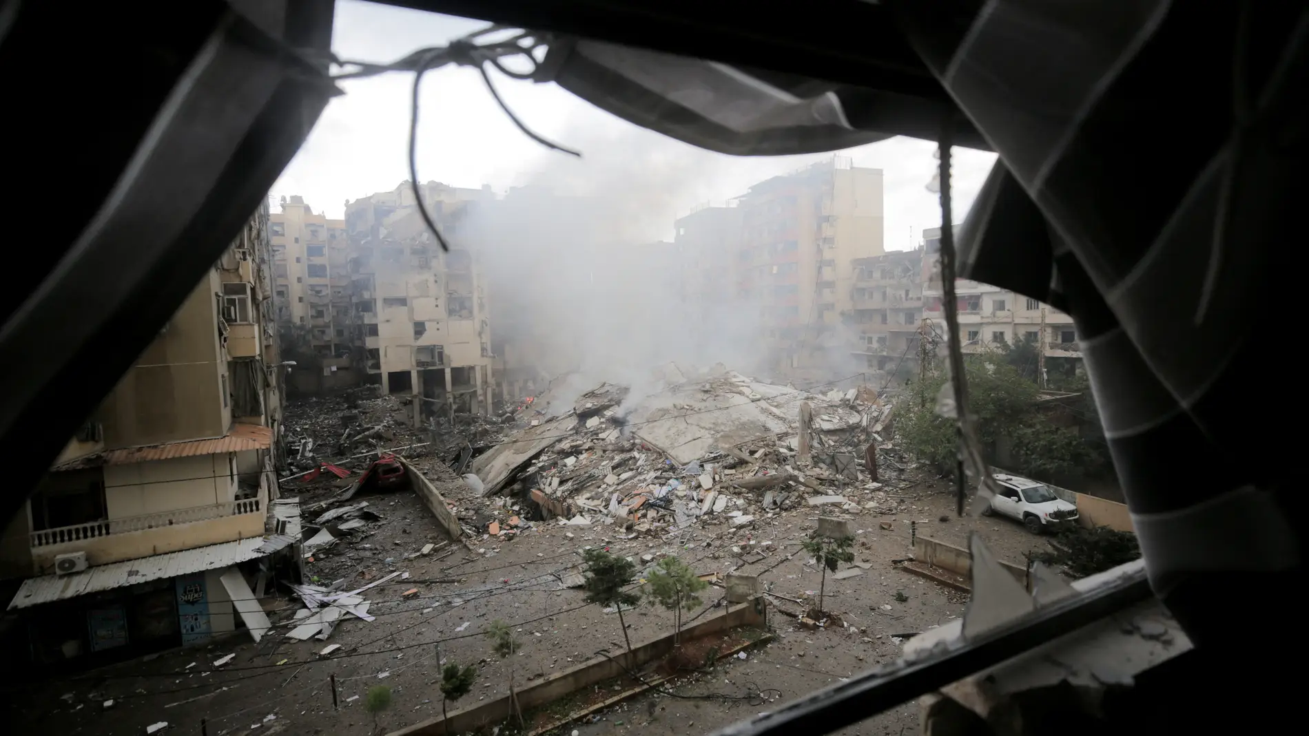 Vista general de edificios destruidos después de un ataque israelí en Beirut/ REUTERS/Ali Alloush Vista general de edificios destruidos después de un ataque israelí en Beirut/ REUTERS/Ali Alloush