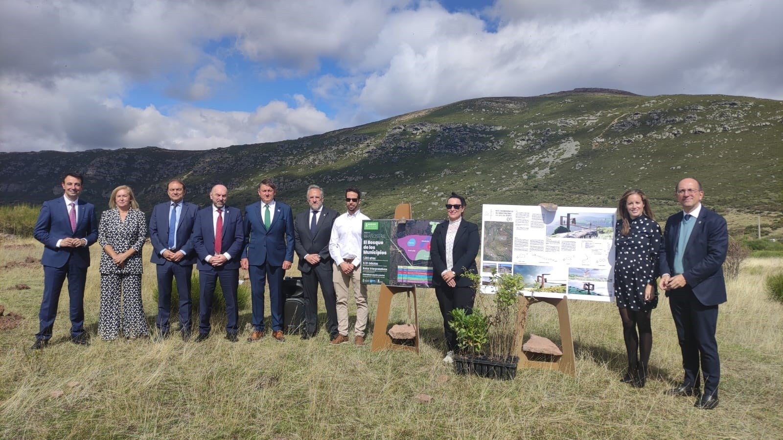 Galletas Gullón colabora en el 1200 aniversario de Brañosera con la plantación de 191 árboles, uno por cada municipio de Palencia Galletas Gullón colabora en el 1200 aniversario de Brañosera con la plantación de 191 árboles, uno por cada municipio de Palencia