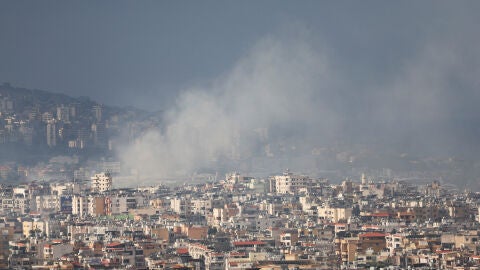Columnas de humo despu&eacute;s de los ataques lanzados por Israel en el sur de Beirut/ REUTERS/Amr Abdallah Dalsh