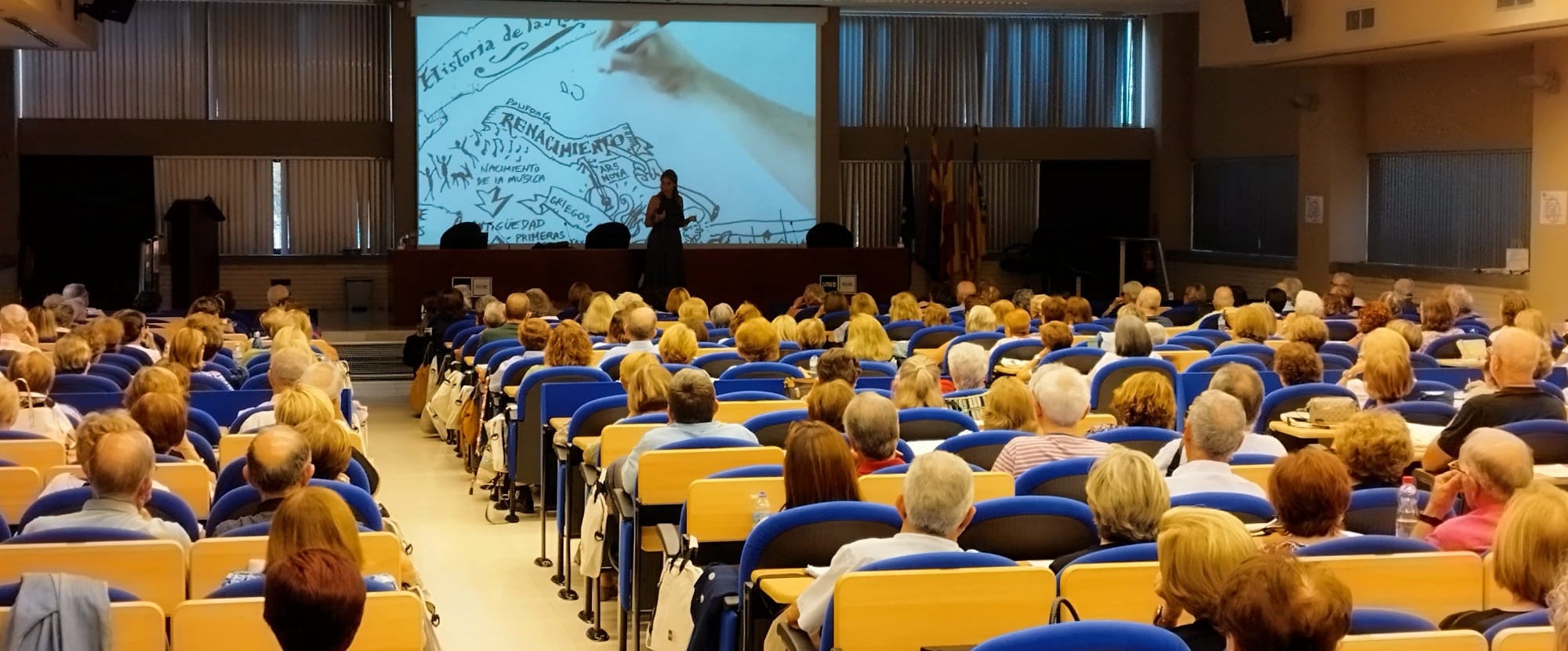 La universidad de mayores de la UNED de Elche bate récords con 280 matriculados La universidad de mayores de la UNED de Elche bate récords con 280 matriculados