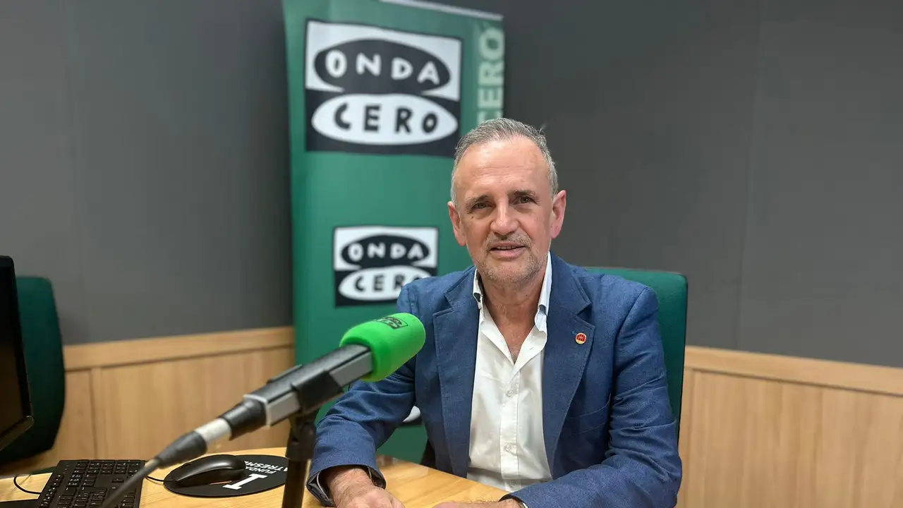 El recort de la Universitat de les Illes Balears, Jaume Carot, en una entrevista en Onda Cero. El recort de la Universitat de les Illes Balears, Jaume Carot, en una entrevista en Onda Cero.
