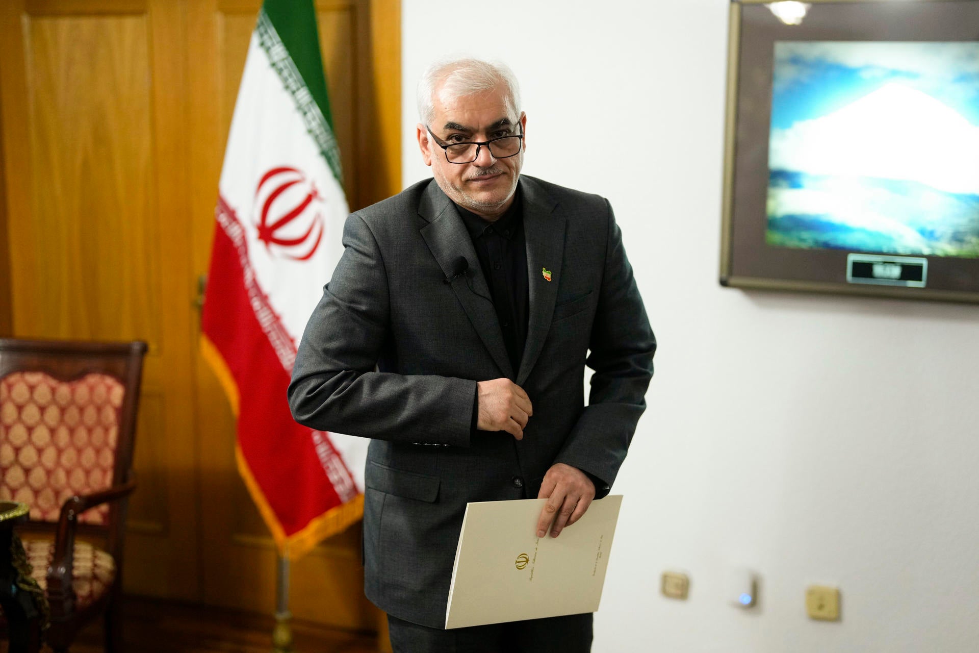 Embajador iraní en España: "Si Israel repite los mismos errores, la respuesta de Irán será más rápida y más fuerte" Embajador iraní en España: "Si Israel repite los mismos errores, la respuesta de Irán será más rápida y más fuerte"