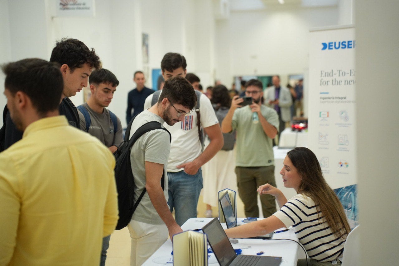 El Foro de Empleo EPSC conecta al estudiantado con las empresas más punteras de los sectores industrial e informático El Foro de Empleo EPSC conecta al estudiantado con las empresas más punteras de los sectores industrial e informático