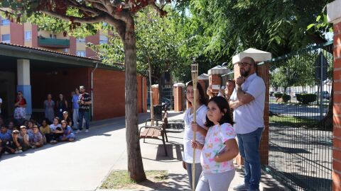 La &quot;Flama&quot; del Correllengua llega a los colegios de Vila-real. 