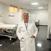 Dr. Javier López Dr. Javier López