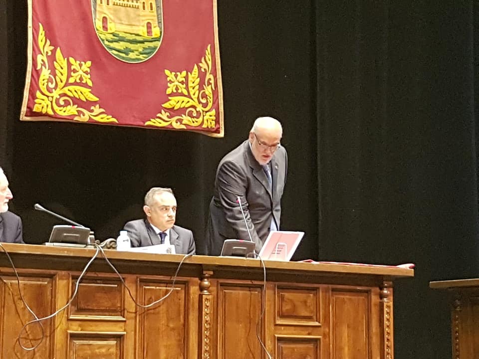 Javier Vidal (La Línea 100x100): "Lo mejor que le puede pasar a esta provincia es que Ruiz Boix no siga el frente del PSOE en marzo" Javier Vidal (La Línea 100x100): "Lo mejor que le puede pasar a esta provincia es que Ruiz Boix no siga el frente del PSOE en marzo"