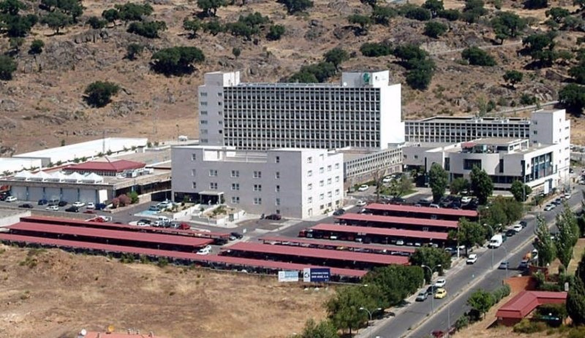 Un accidente de tráfico en la EX-A1 cerca de Plasencia provoca un herido Un accidente de tráfico en la EX-A1 cerca de Plasencia provoca un herido