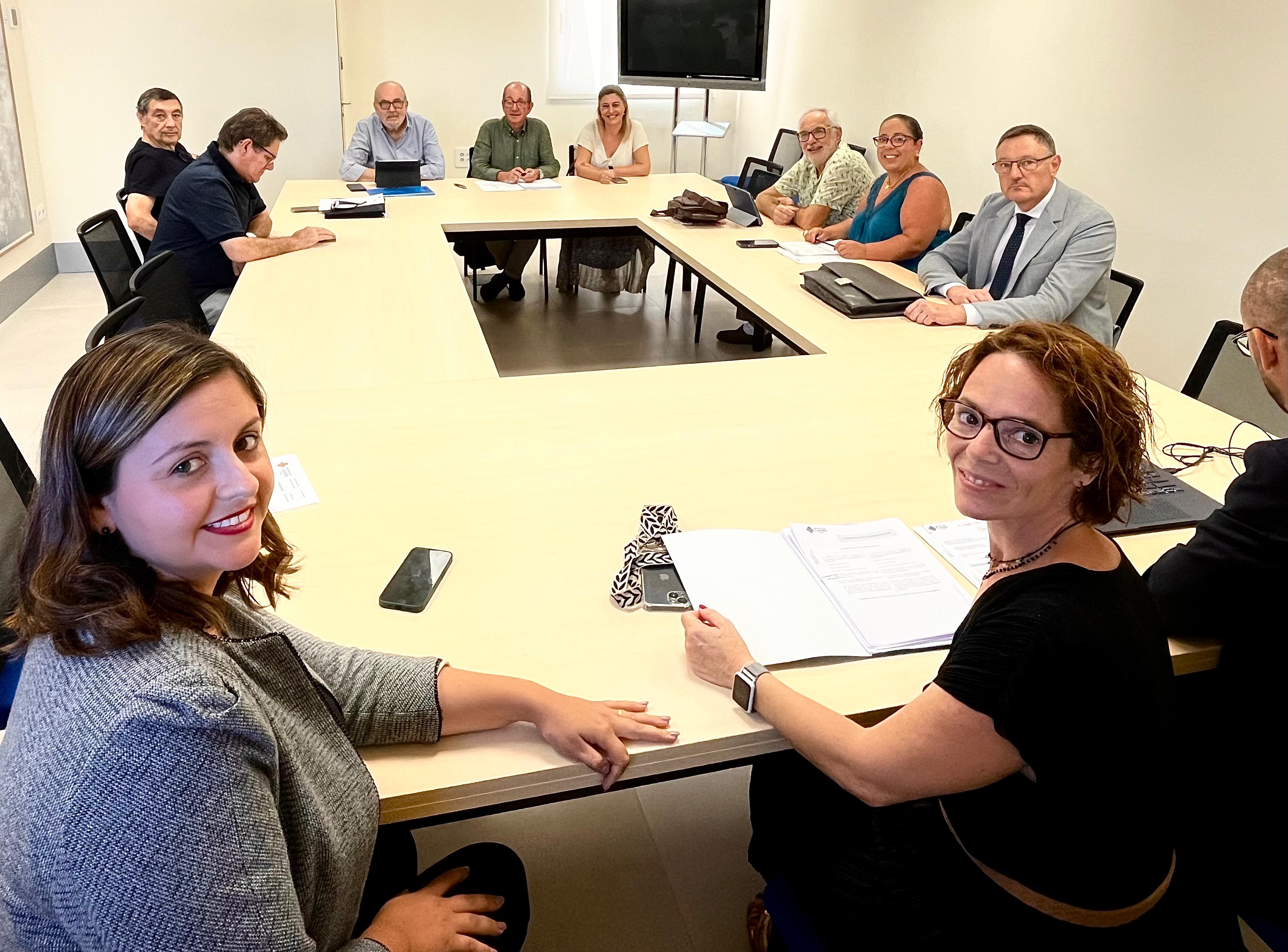 El Consejo Rector aprueba las bases para el diseño del cartel y la pulsera de las fiestas de la Magdalena 2025 El Consejo Rector aprueba las bases para el diseño del cartel y la pulsera de las fiestas de la Magdalena 2025