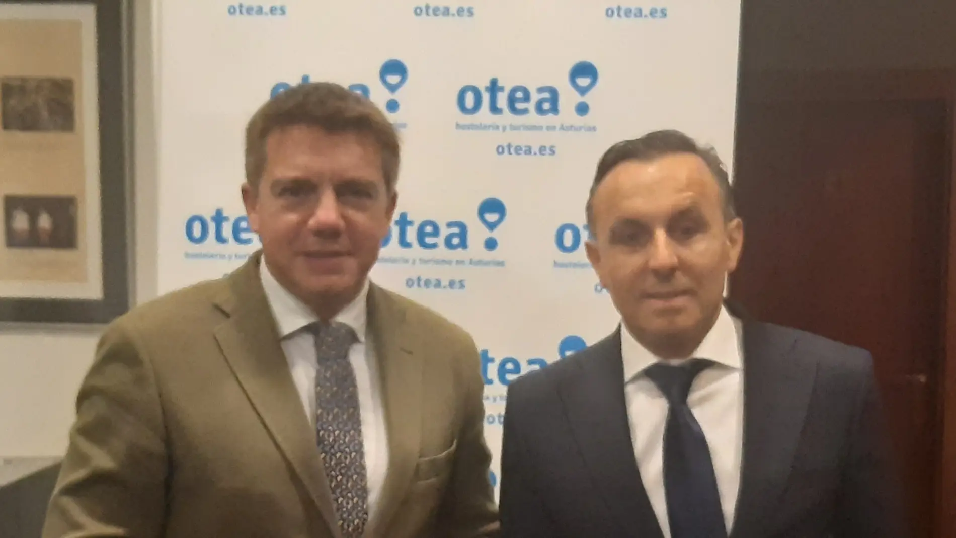 José Luis Álvarez Almeida y Fernando Corral, presidente y vicepresidente de Otea José Luis Álvarez Almeida y Fernando Corral, presidente y vicepresidente de Otea