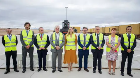 La nueva terminal de la Plataforma Logística de Badajoz permitirá la conexión con los principales puertos del suroeste ibérico La nueva terminal de la Plataforma Logística de Badajoz permitirá la conexión con los principales puertos del suroeste ibérico