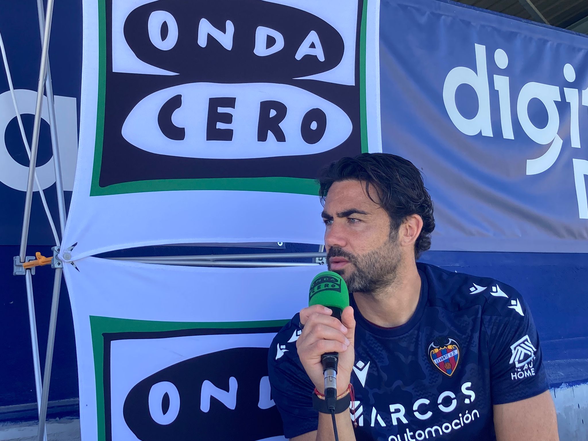 Iborra: "El entrenador sabe que no me conformo con jugar solo veinte minutos" Iborra: "El entrenador sabe que no me conformo con jugar solo veinte minutos"
