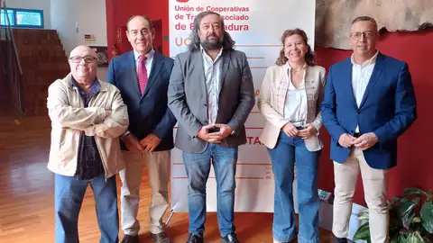 La Junta destaca el papel determinante de los jóvenes y la formación para generar un hervidero de emprendimiento La Junta destaca el papel determinante de los jóvenes y la formación para generar un hervidero de emprendimiento