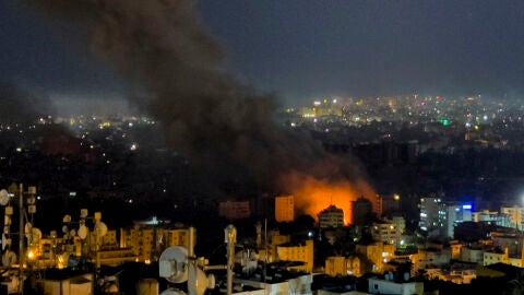 Israel lanza un potente bombardeo al sur de Beirut para matar al previsible sucesor de Nasral&aacute;