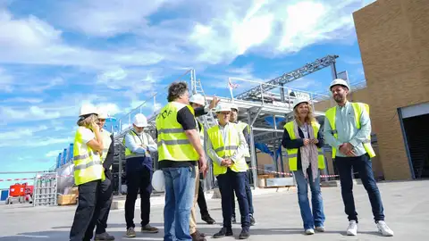 Gallardo se ofrece a Guardiola para recuperar la "estabilidad" que atraiga nuevos proyectos empresariales a Extremadura Gallardo se ofrece a Guardiola para recuperar la "estabilidad" que atraiga nuevos proyectos empresariales a Extremadura