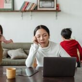 Qué es el ‘Kur’, la baja laboral de tres semanas para padres estresados