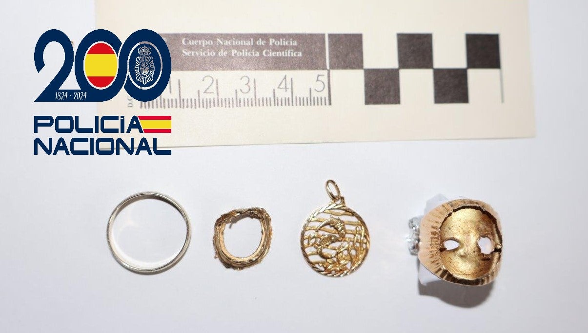 La Policía Nacional detiene al trabajador de una empresa funeraria por hurtar joyas a difuntos La Policía Nacional detiene al trabajador de una empresa funeraria por hurtar joyas a difuntos