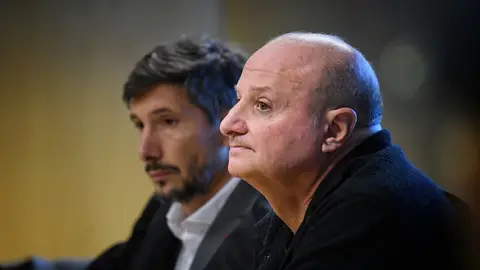 El presunto asesino de Juana Canal, Jesús Pradales (d) y su abogado Juan Luis Salgado (i), durante un juicio en la Audiencia de Madrid/ Fernando Sánchez / Europa Press El presunto asesino de Juana Canal, Jesús Pradales (d) y su abogado Juan Luis Salgado (i), durante un juicio en la Audiencia de Madrid/ Fernando Sánchez / Europa Press