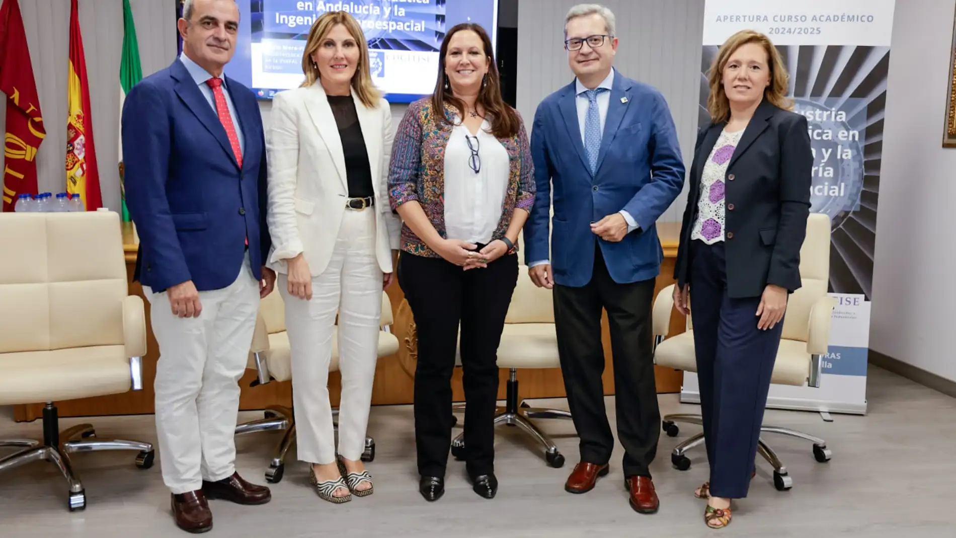 María Mora-Figueroa Feijóo: “Sevilla es una gran capital aeronáutica” María Mora-Figueroa Feijóo: “Sevilla es una gran capital aeronáutica”