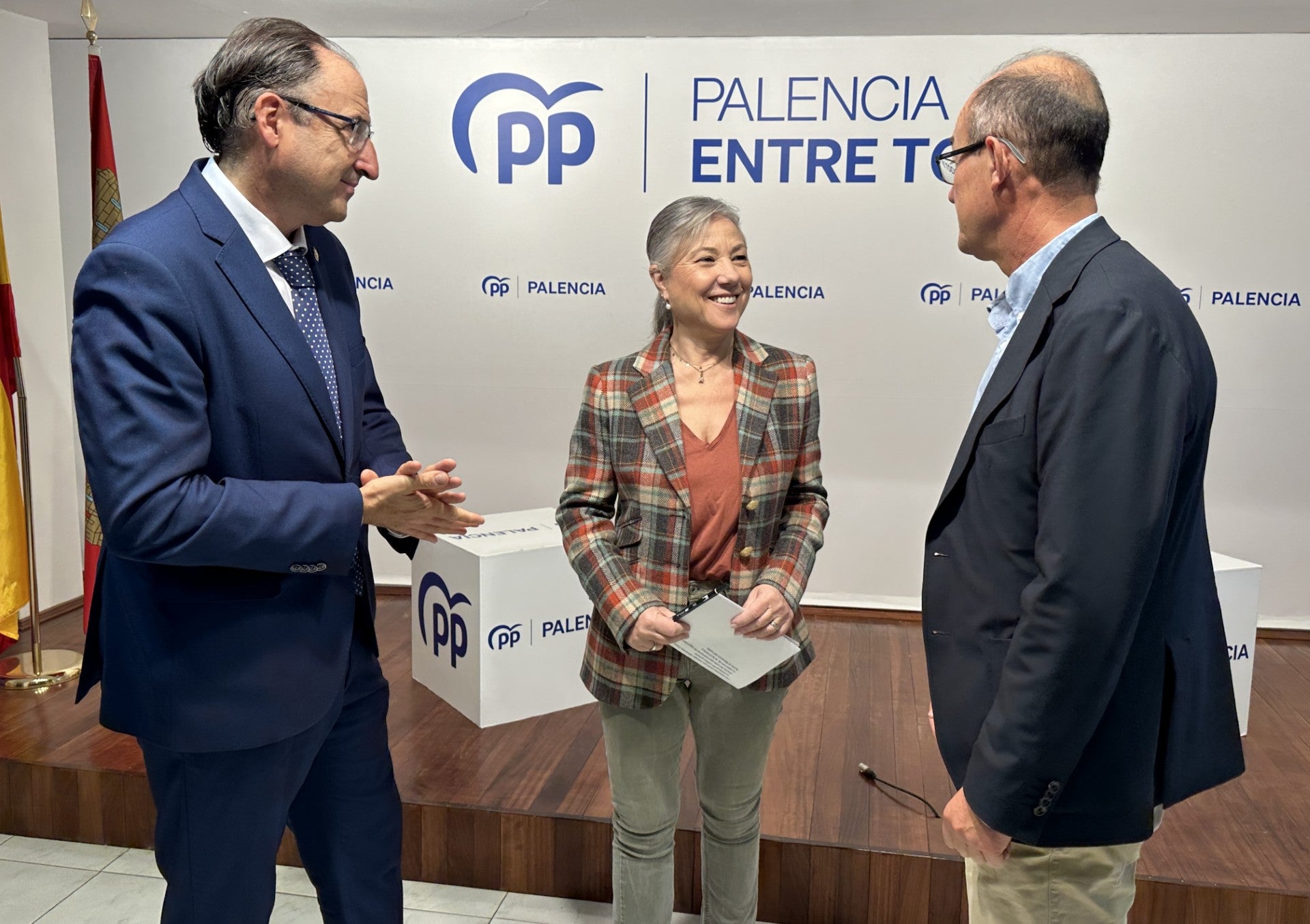 El PP señala a Sánchez como culpable de la dificultad del acceso a la vivienda y presentan sus propuestas El PP señala a Sánchez como culpable de la dificultad del acceso a la vivienda y presentan sus propuestas