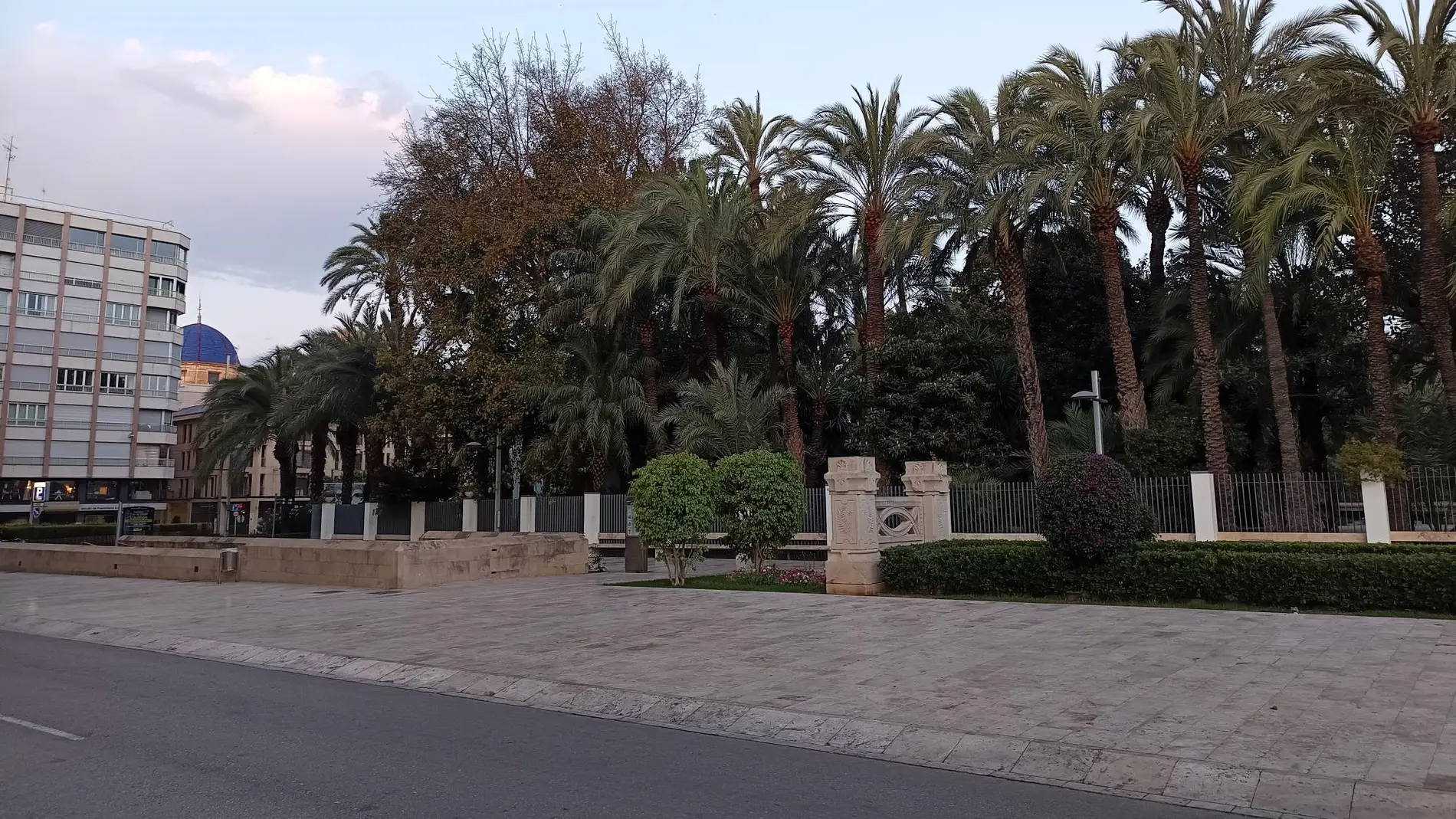 Paseo de la Estación de Elche. Paseo de la Estación de Elche.