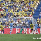 Las Palmas encaja el gol contra el Celta