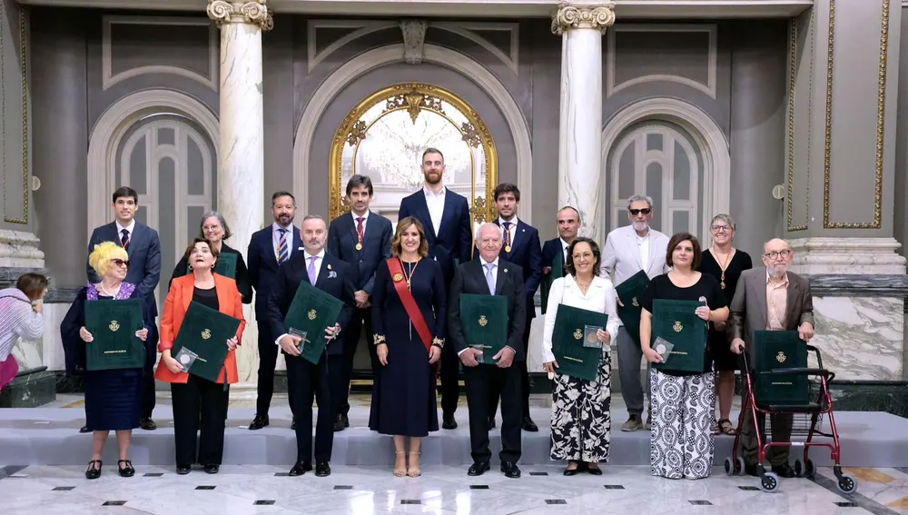 Premiados en el marco del día de la Comunitat Valenciana Premiados en el marco del día de la Comunitat Valenciana