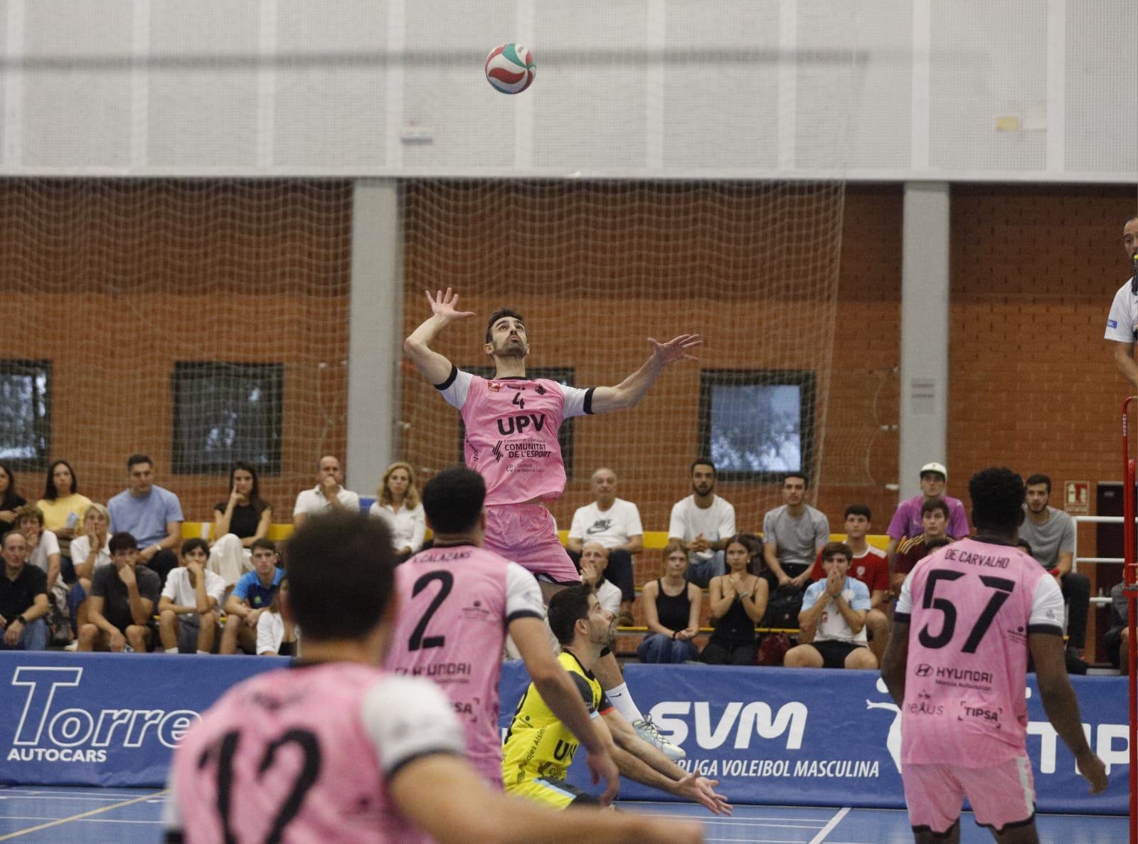 El UPV Léleman Conqueridor debuta en Superliga con una gran victoria El UPV Léleman Conqueridor debuta en Superliga con una gran victoria