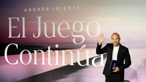 Andrés Iniesta en el acto en el que ha anunciado su retirada del fútbol Andrés Iniesta en el acto en el que ha anunciado su retirada del fútbol