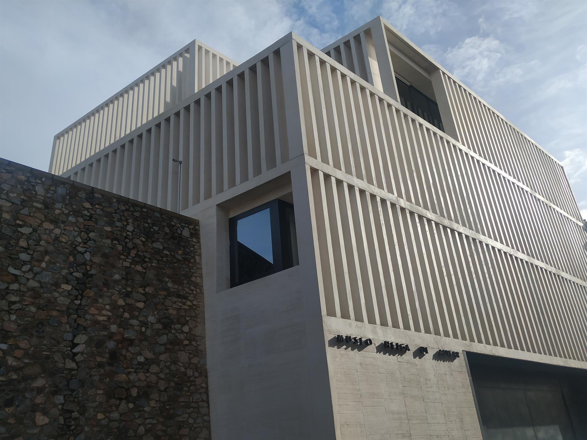 El Museo Helga de Alvear de Cáceres inicia en octubre un ciclo de conferencias con artistas de su colección El Museo Helga de Alvear de Cáceres inicia en octubre un ciclo de conferencias con artistas de su colección