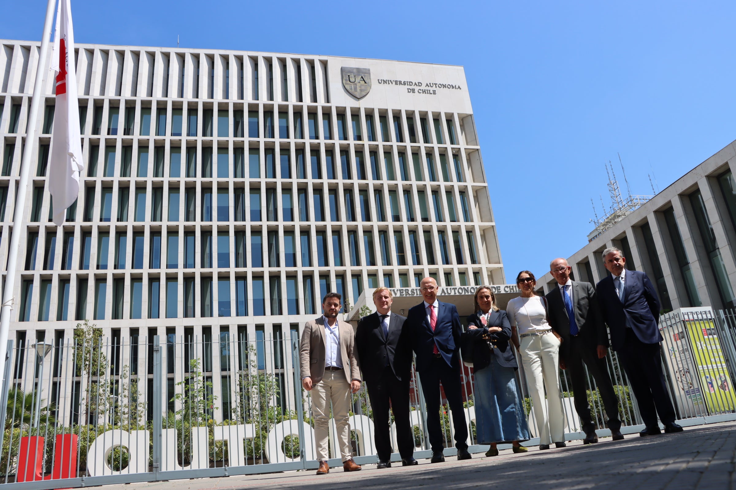UNINDE Extremadura hace un balance “muy positivo” de las cinco jornadas de trabajo con la Universidad Autónoma de Chile UNINDE Extremadura hace un balance “muy positivo” de las cinco jornadas de trabajo con la Universidad Autónoma de Chile