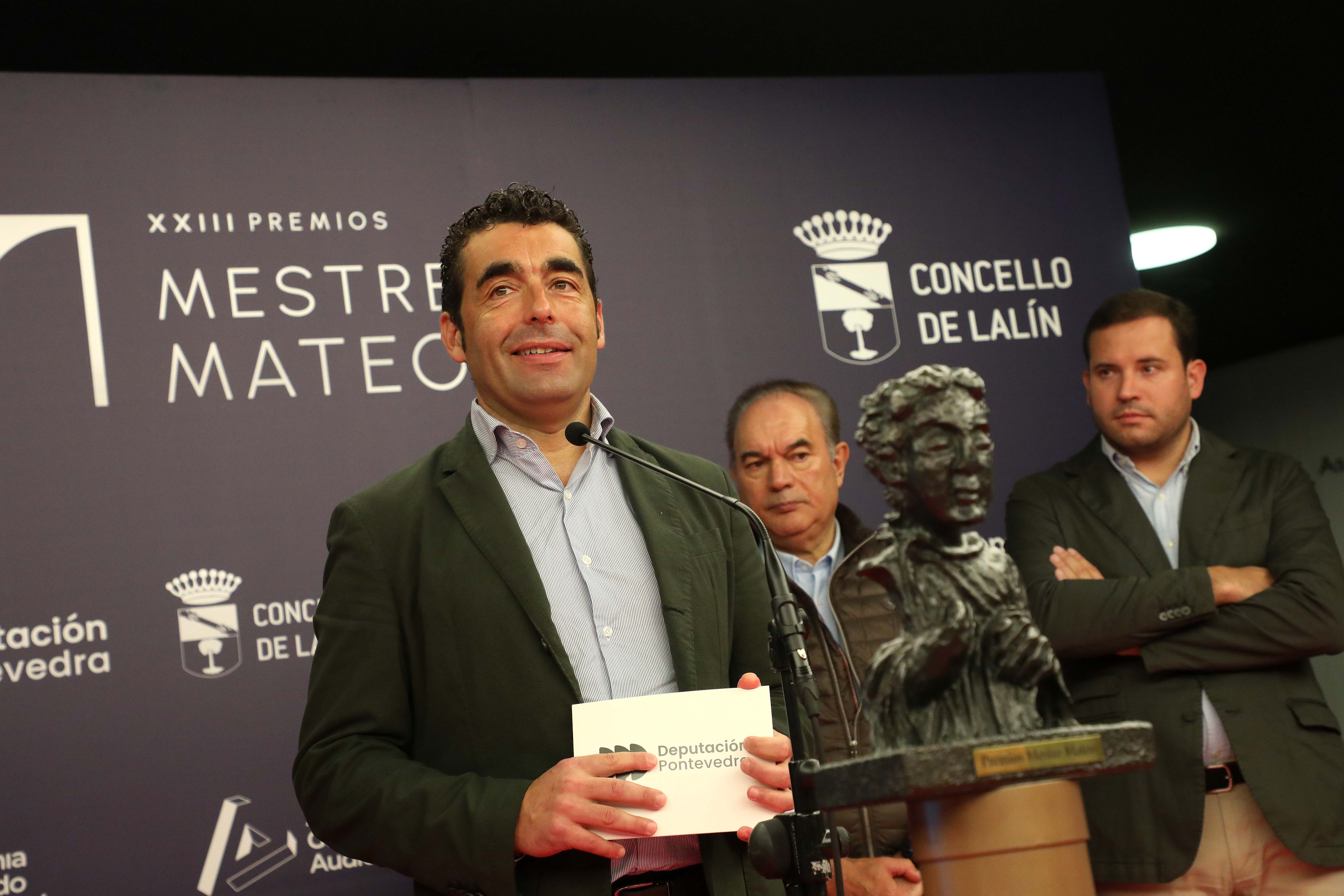 Luis López anuncia a celebración da gala dos premios Mestre Mateo en Lalín Luis López anuncia a celebración da gala dos premios Mestre Mateo en Lalín