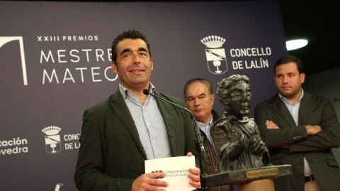 Luis L&oacute;pez anuncia a celebraci&oacute;n da gala dos premios Mestre Mateo en Lal&iacute;n