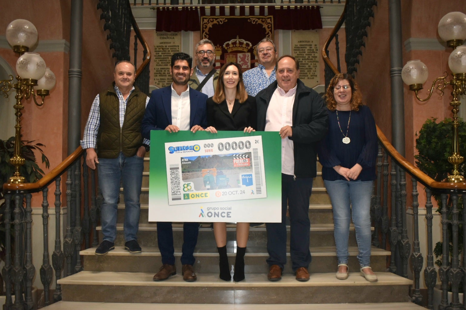 Aýna recorre España "a bordo " del cupón de la ONCE Aýna recorre España "a bordo " del cupón de la ONCE