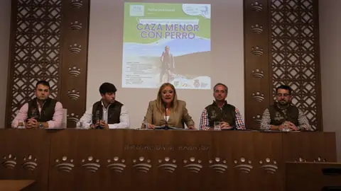 Cerca de 40 participantes participarán en Puebla de Alcocer en el Campeonato de España Femenino de Caza Menor con Perro Cerca de 40 participantes participarán en Puebla de Alcocer en el Campeonato de España Femenino de Caza Menor con Perro