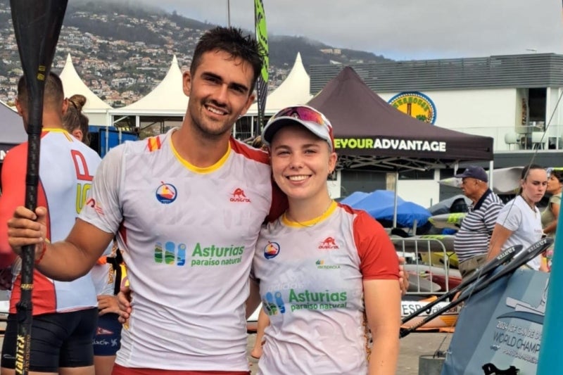 Sara Mengual y Andrea Jiménez (C.N. La Vila Joiosa) vuelven con medalla de sus respectivas competiciones Sara Mengual y Andrea Jiménez (C.N. La Vila Joiosa) vuelven con medalla de sus respectivas competiciones