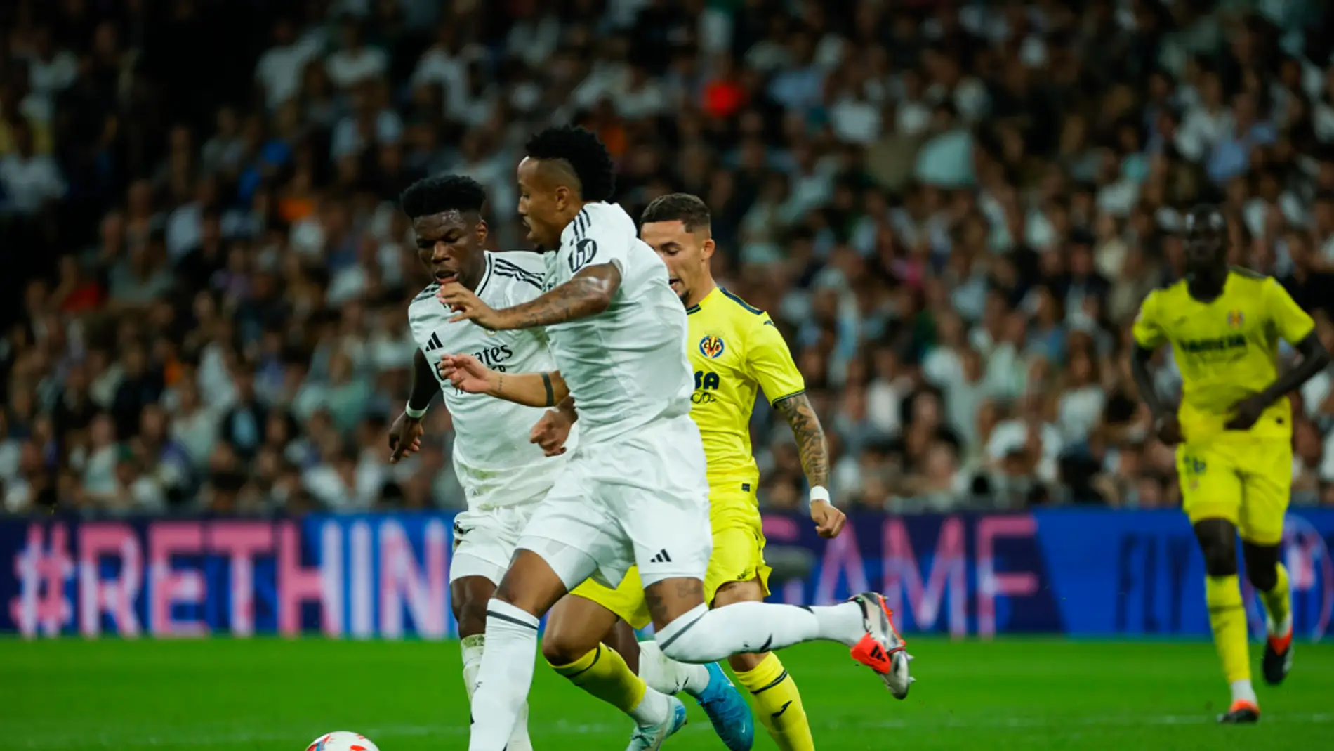 Eder Militao Y Aurelien TchouamenI Eder Militao Y Aurelien TchouamenI