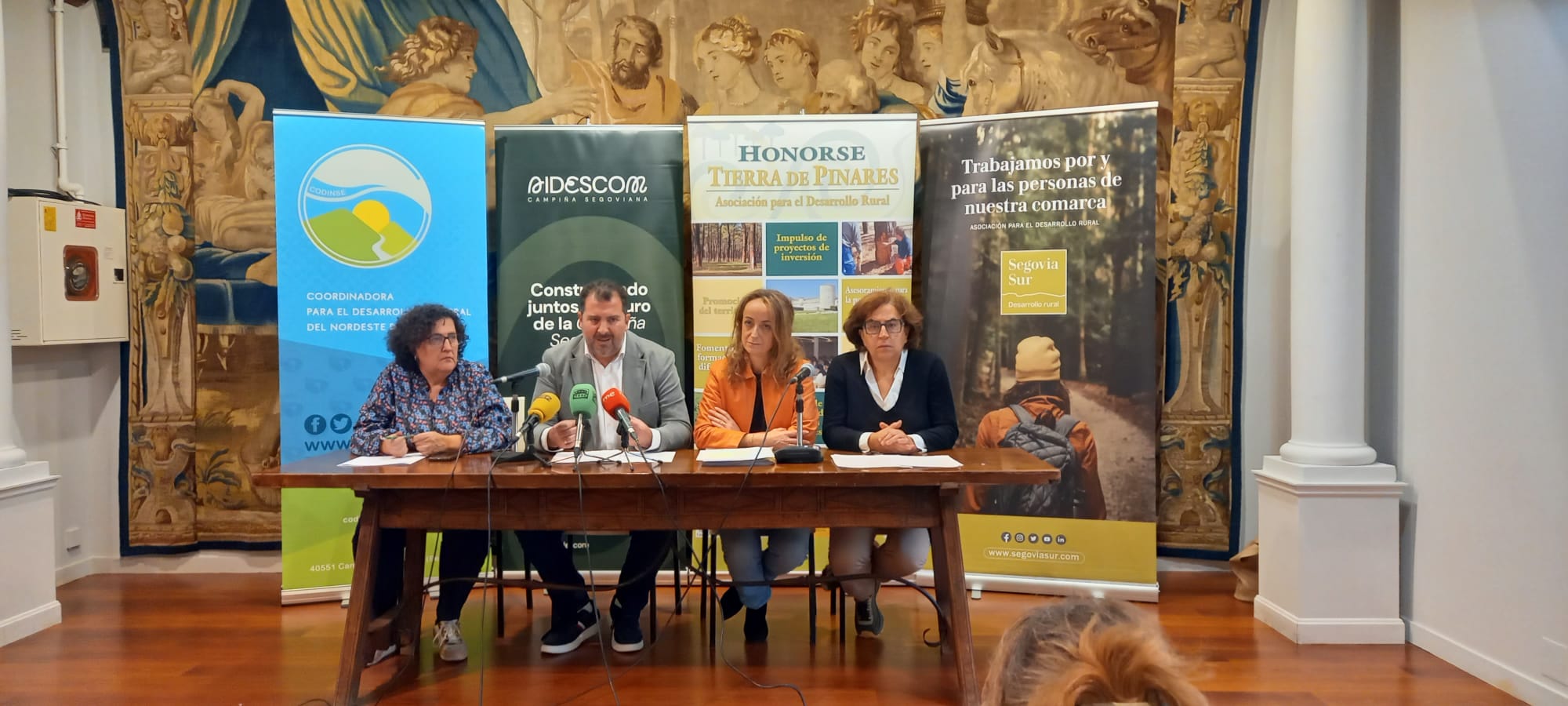 Los fondos LEADER han generado una inversión de 45 millones de euros Los fondos LEADER han generado una inversión de 45 millones de euros